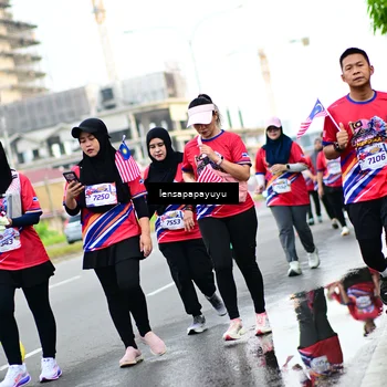 Runner Photo 6014966