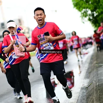 Runner Photo 6014978