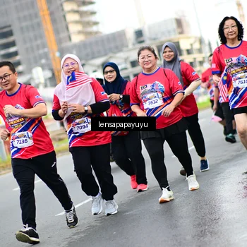 Runner Photo 6015001