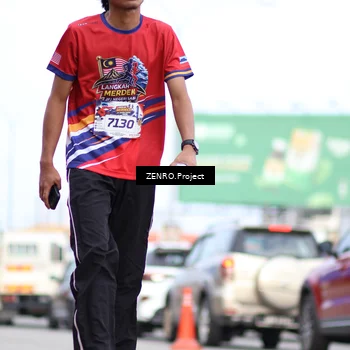 Runner Photo 6015004