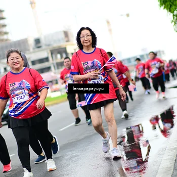 Runner Photo 6015009