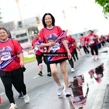 Runner Photo 6015025