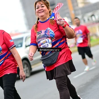 Runner Photo 6015044