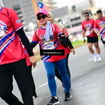 Runner Photo 6015098