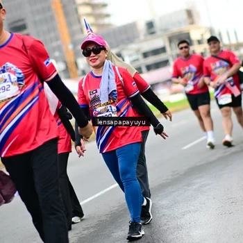 Runner Photo 6015099