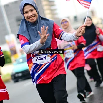 Runner Photo 6015135