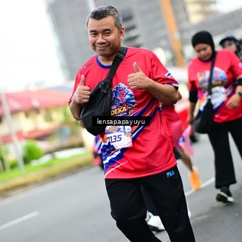 Runner Photo 6015153