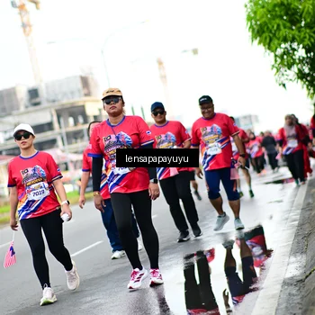 Runner Photo 6015178