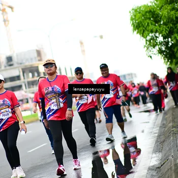 Runner Photo 6015180