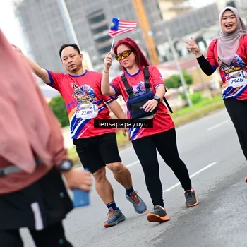 Runner Photo 6015213