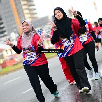 Runner Photo 6015224