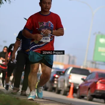 Runner Photo 6015225