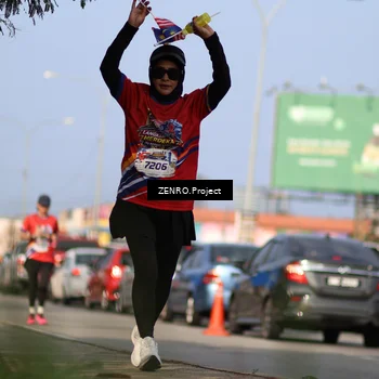 Runner Photo 6015240