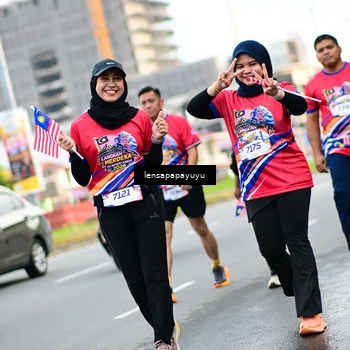 Runner Photo 6015245