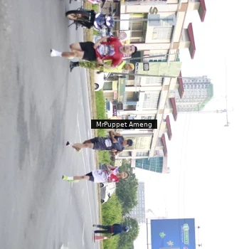 Runner Photo 6015273