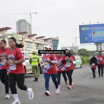 Runner Photo 6015296