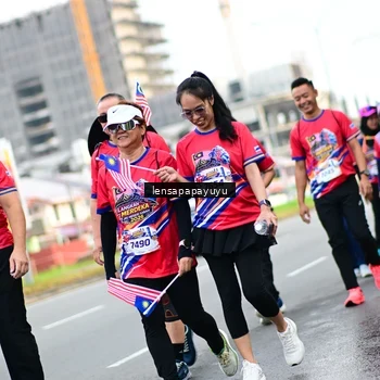Runner Photo 6015331