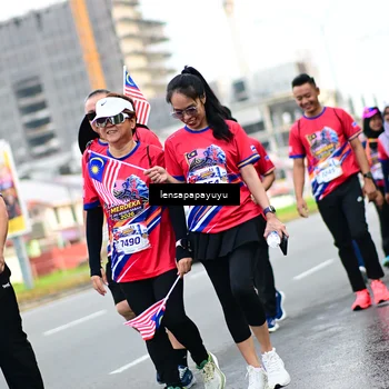 Runner Photo 6015335