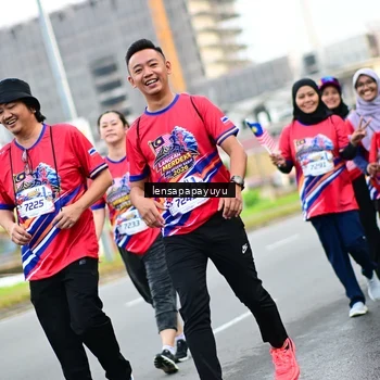 Runner Photo 6015338