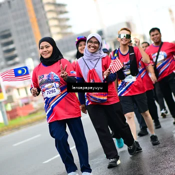 Runner Photo 6015357