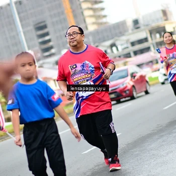 Runner Photo 6015374