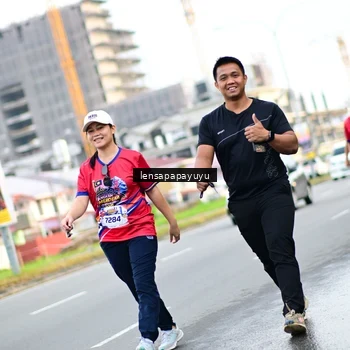 Runner Photo 6015447