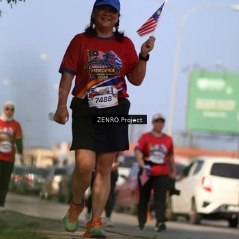 Runner Photo 6015472