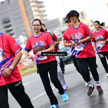 Runner Photo 6015479
