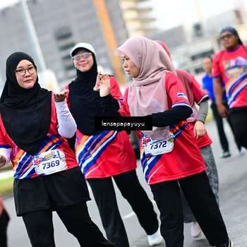 Runner Photo 6015547