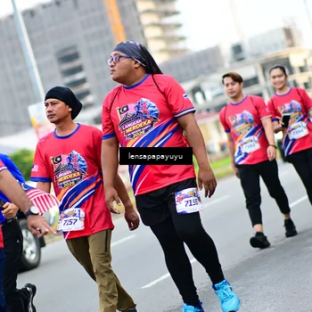 Runner Photo 6015553