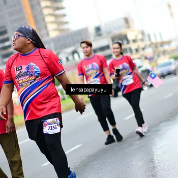 Runner Photo 6015557