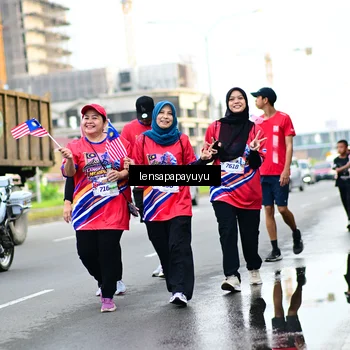 Runner Photo 6015613