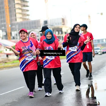 Runner Photo 6015623
