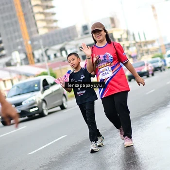Runner Photo 6015644