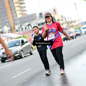 Runner Photo 6015649