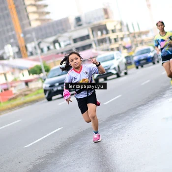 Runner Photo 6015681