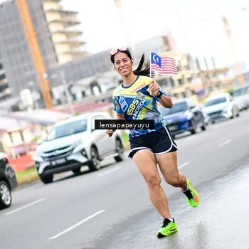 Runner Photo 6015690