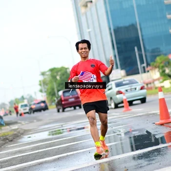 Runner Photo 6015712