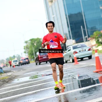 Runner Photo 6015715