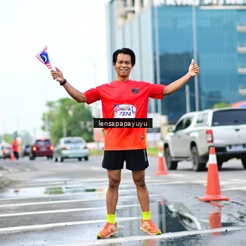 Runner Photo 6015728