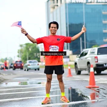 Runner Photo 6015729