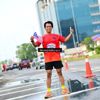 Runner Photo 6015732