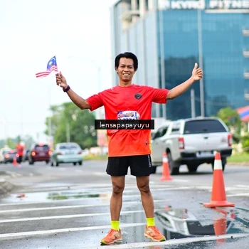 Runner Photo 6015734