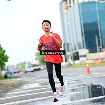 Runner Photo 6015737