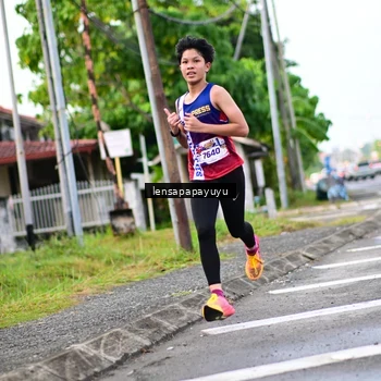 Runner Photo 6015749