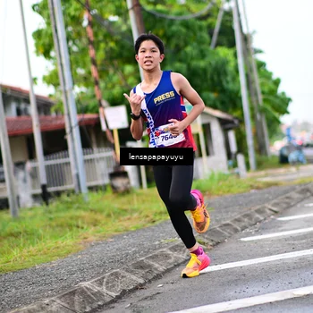 Runner Photo 6015754
