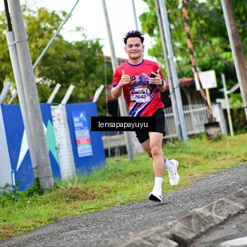 Runner Photo 6015772