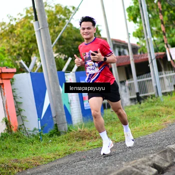 Runner Photo 6015773