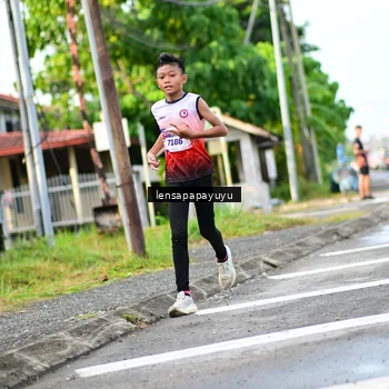 Runner Photo 6015793