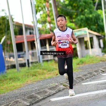 Runner Photo 6015804